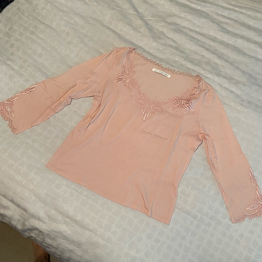 Vintage Lace Detail Top
